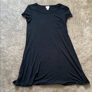 Flowy black dress